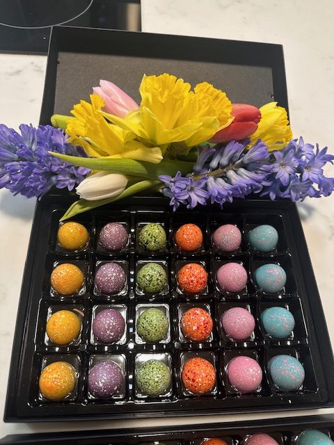 Spring Collection - Box of 24 - Hunters Chocolate